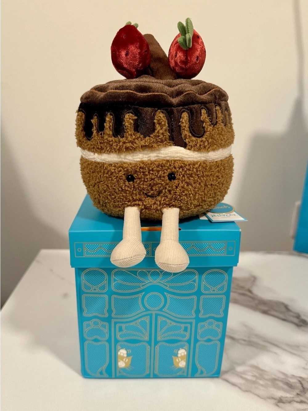 Jellycat Glacy Chocolate Cake - Harrods Exclusive - NWT